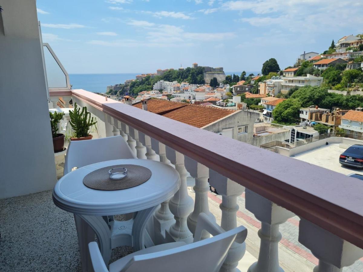 Castello Apartments อุลซิน ภายนอก รูปภาพ
